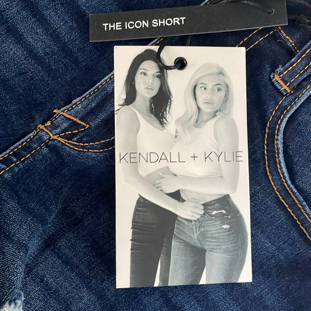 Kendall + Kylie The Icon Denim Cuffed Distressed Shorts 1/25 Nwt — image 8 of 8